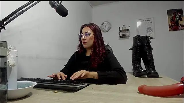 Snapshot of Scarlett_Sen chatting on 26, 2, 2025 Scarlett Sen online show from 26, 2, 2025