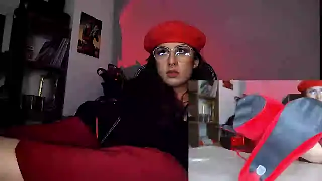 Snapshot of Scarlett_Sen chatting on 20, 9, 2025 Scarlett Sen online show from 20, 9, 2025