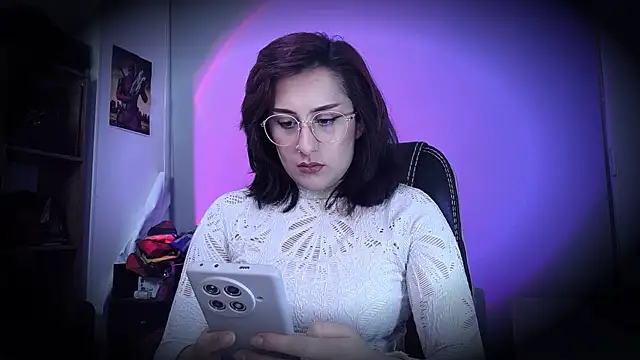 Snapshot of Scarlett_Sen chatting on 6, 6, 2026 Scarlett Sen online show from 6, 6, 2026