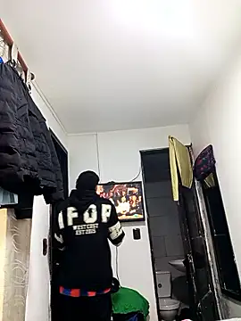 stifen  online show from 4, 12, 2025