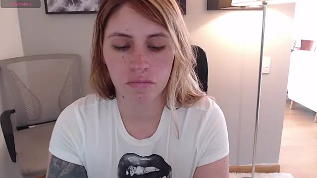 Snapshot of thamarajane chatting on 9, 6, 2026 thamarajane online show from 9, 6, 2026