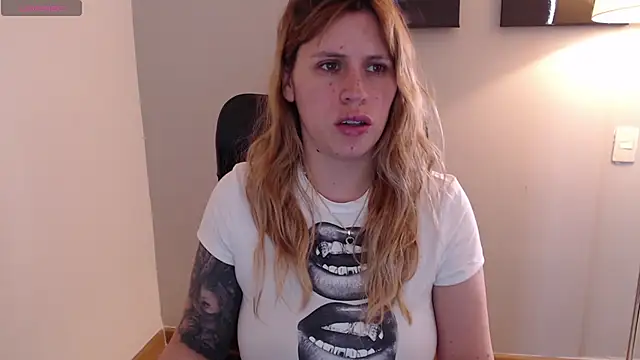 Snapshot of thamarajane chatting on 10, 7, 2026 thamarajane online show from 10, 7, 2026