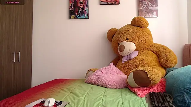 Snapshot of thamarajane chatting on 28, 7, 2026 thamarajane online show from 28, 7, 2026