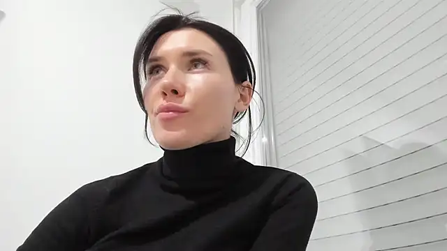 Cameron diazz online show from 4, 12, 2025