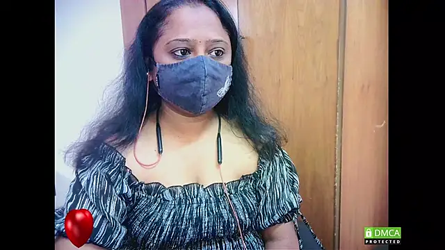 sexynayan23 online show from 10, 2, 2026