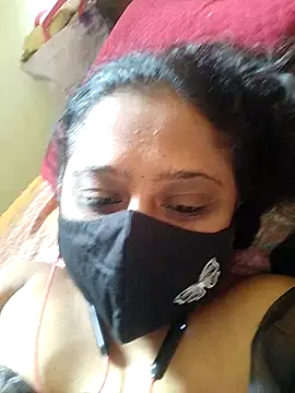 sexynayan23 online show from 14, 4, 2026