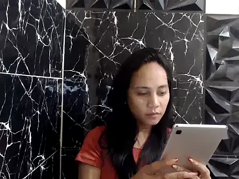 MissKeanna online show from 5, 1, 2025