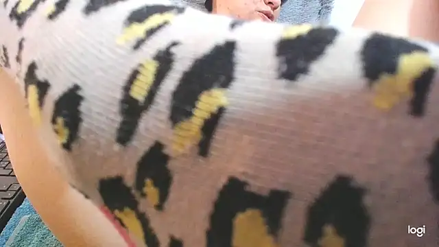 klylls squirt  online show from 28, 1, 2025