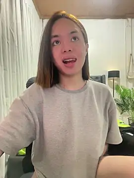 SweetCheska19 online show from 25, 10, 2025