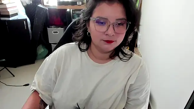 aika-dreams online show from 11, 10, 2025