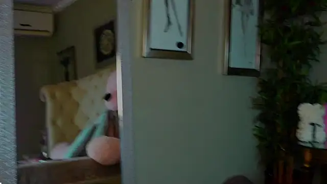 Snapshot of Squirt_Tanya chatting on 11, 1, 2025 Squirt Tanya online show from 11, 1, 2025