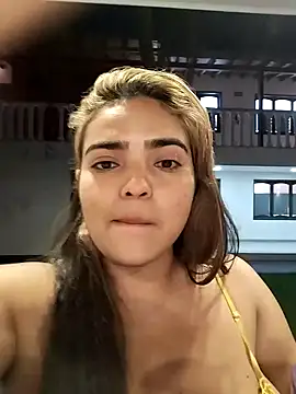 Snapshot of Mayssa_Cute chatting on 31, 12, 2024 Mayssa Cute online show from 31, 12, 2024