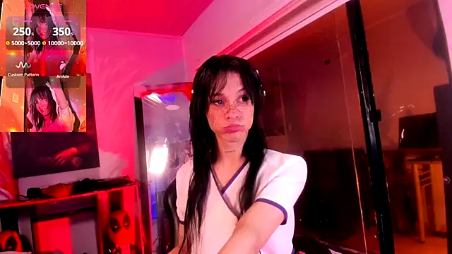 Snapshot of stormytt_ chatting on 8, 10, 2025 stormytt online show from 8, 10, 2025