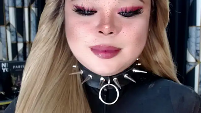 Mistress DOMnicaaxx online show from 7, 11, 2025