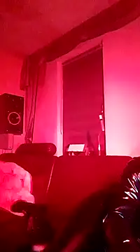 Snapshot of Crystalbitchx chatting on 3, 1, 2025 Crystalbitchx online show from 3, 1, 2025