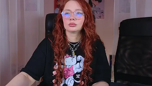 Snapshot of _AnnaStark_ chatting on 11, 1, 2025 AnnaStark online show from 11, 1, 2025