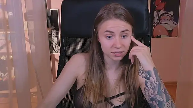 Snapshot of _AnnaStark_ chatting on 12, 9, 2025 AnnaStark online show from 12, 9, 2025
