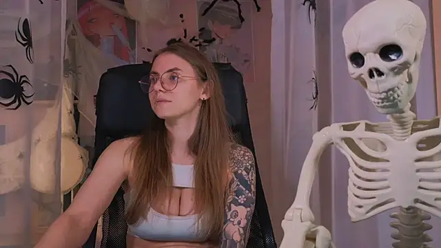  AnnaStark  online show from 31, 10, 2025