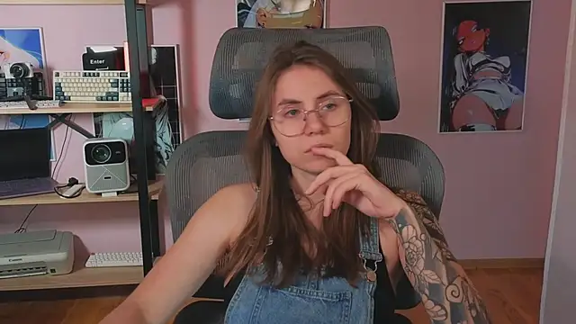 Snapshot of _AnnaStark_ chatting on 29, 4, 2026 AnnaStark online show from 29, 4, 2026