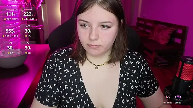 Snapshot of XNirvanaX chatting on 25, 5, 2026 XNirvanaX online show from 25, 5, 2026