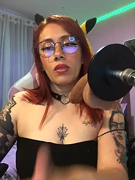 Luna Paris  online show from 1, 12, 2024