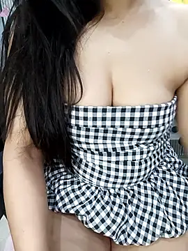 Beautiful xxo online show from 7, 3, 2026