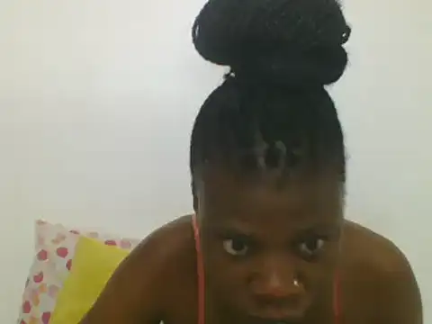 Snapshot of Sweetbaby004 chatting on 27, 2, 2025 Sweetbaby004 online show from 27, 2, 2025
