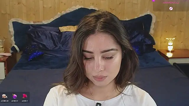 Snapshot of VanessaDoyle chatting on 4, 2, 2025 VanessaDoyle online show from 4, 2, 2025