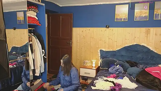 Snapshot of VanessaDoyle chatting on 5, 3, 2025 VanessaDoyle online show from 5, 3, 2025