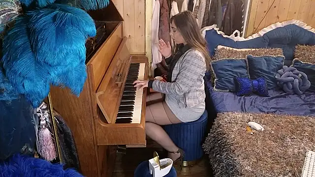 VanessaDoyle online show from 18, 1, 2026