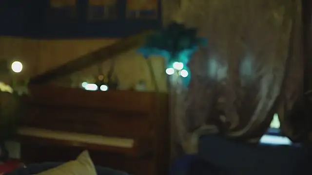 VanessaDoyle online show from 17, 4, 2026