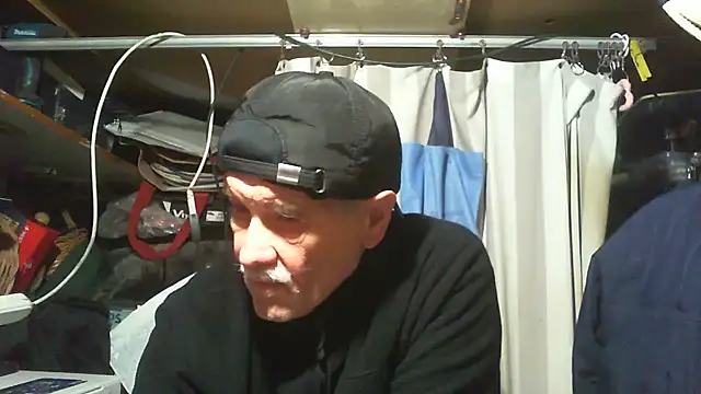 nonnomaturobisex online show from 22, 2, 2026