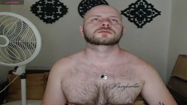 Snapshot of TONY_WHITE_7 chatting on 28, 7, 2026 TONY WHITE 7 online show from 28, 7, 2026