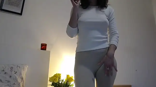 ocean eyess  online show from 23, 2, 2025