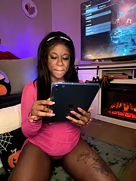 Tikalalin online show from 2, 11, 2025