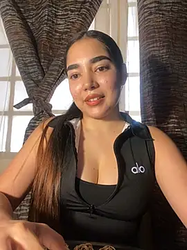 Snapshot of DulceChloe99 chatting on 23, 2, 2026 DulceChloe99 online show from 23, 2, 2026