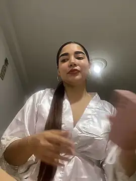 Snapshot of DulceChloe99 chatting on 25, 2, 2026 DulceChloe99 online show from 25, 2, 2026