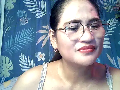 Snapshot of Amazing_Angel22 chatting on 24, 9, 2025 Amazing Angel22 online show from 24, 9, 2025