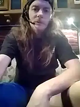 Snapshot of truckerlove69 chatting on 19, 2, 2025 truckerlove69 online show from 19, 2, 2025