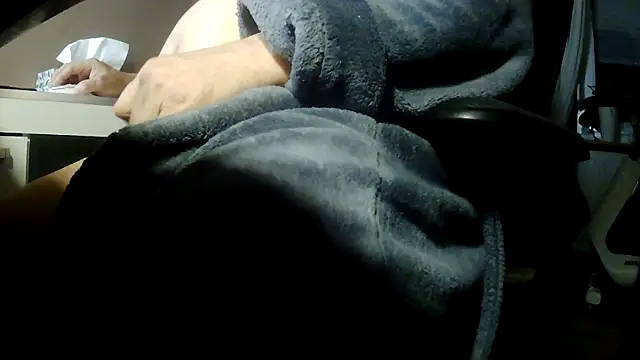 Snapshot of suedel65 chatting on 12, 3, 2026 suedel65 online show from 12, 3, 2026