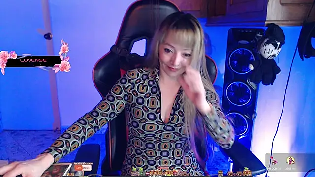 Snapshot of pink-2022 chatting on 3, 12, 2024 pink-2022 online show from 3, 12, 2024