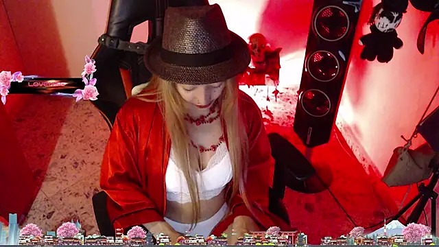 Snapshot of pink-2022 chatting on 7, 2, 2025 pink-2022 online show from 7, 2, 2025