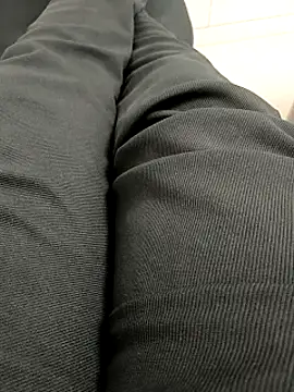 Desi Londa 143 online show from 5, 2, 2025