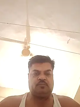 Desi Londa 143 online show from 28, 2, 2025