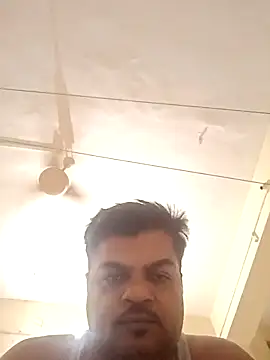 Desi Londa 143 online show from 7, 3, 2025