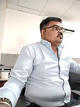 Desi Londa 143 online show from 20, 3, 2026