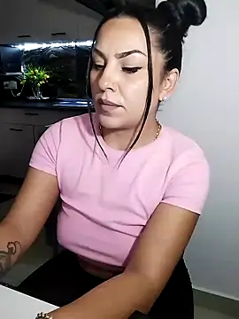 Snapshot of hot-babygirl chatting on 27, 11, 2025 hot-babygirl online show from 27, 11, 2025