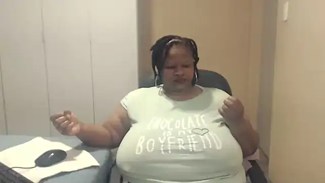 sweetnoziexx online show from 28, 9, 2025