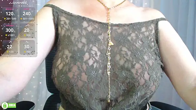 Snapshot of _Jadee chatting on 11, 9, 2025 Jadee online show from 11, 9, 2025
