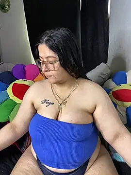 Snapshot of MsConejitaa chatting on 18, 5, 2026 MsConejitaa online show from 18, 5, 2026